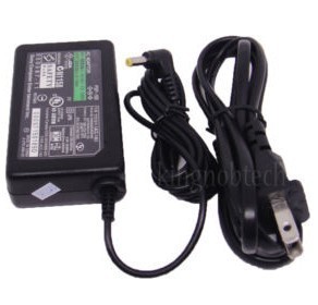 ᣨSONY PSP-2000  5V